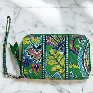 VERA BRADLEY Zip Around Wallet Wristlet Paisley Print Emerald Green RETIRED